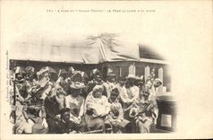 VINTAGE POSTCARD Bateau has edge of Duguay Trouin the father the line and its continuation