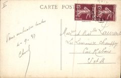 Oficial de policía de la fuerza de policía de la POSTAL de la VENDIMIA Thiviers gendarmería de la casa vieja de Dordogne la vieja