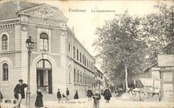 Caballo de coche de la gendarmería de Toulouse del oficial de policía de la fuerza de policía de la POSTAL de la VENDIMIA
