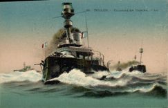 VINTAGE POSTCARD Bateau Toulon Armours moving