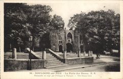 VINTAGE POSTCARD Boulogne On Sea the Gate of the Dunes
