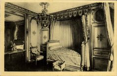 VINTAGE POSTCARD Castle of Fontainebleau Room of Madam de Maintenon