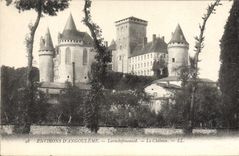 CPA Environs D'Angouleme Larochefoucauld Le chateau