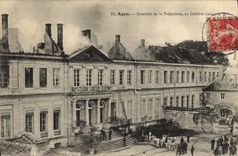 VINTAGE POSTCARD Sapeurs Agen Firemen Sets fire to Prefecture October 21st, 1904