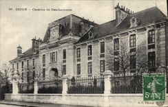 CPA Dijon Caserne de Gendarmerie 