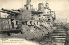 VINTAGE POSTCARD Boat the catastrophe of Iena Iena in the basin after the explosion