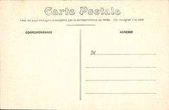 CPA La Rochefoucauld Galeries interieures de la cour d'honneur