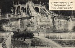 CPA Saint Cloud Le Parc Vue generale de la cascade pendant les grandes eaux 