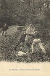 CPA Douanes Nos douaniers En lutte avec un contrebandier 