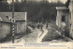 CPA Douanes La Schlucht Gendarmes et douaniers allemands sur le sentier du Hohneck 