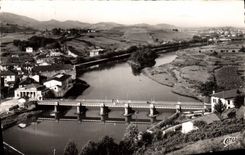 MODERN CARD Customs Behobie free Spanish Border the international bridge and the island of Pheasants