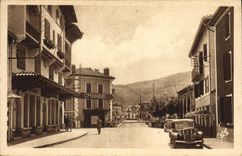 VINTAGE POSTCARD Behobie Customs the international bridge customs