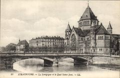 VINTAGE POSTCARD Jewish Judaica Strasbourg the synagog and the Holy quay Jean