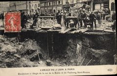 VINTAGE POSTCARD Sapeurs Firemen the storm of June 15th has Paris Eboulement with the angle of the street of the boetie and with the Holy Suburb Honors