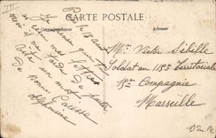 Los bomberos de Sapeurs de la POSTAL de la VENDIMIA la tormenta del 15 de junio tienen París Eboulement con el ángulo de la calle del boetie y con los honores santos del suburbio