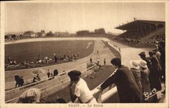 VINTAGE POSTCARD Velo Cycles Vichy Cycling the Velodrome stage