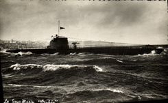 VINTAGE POSTCARD Boat Orphee Submarine