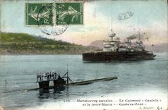 VINTAGE POSTCARD Bateau armours It Gaulois and the submarine Gustave Zede