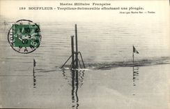 CPA Bateau Sous marin Souffleur Torpilleur Submersible effectuant une plongee