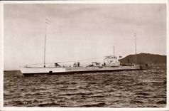 CPA Bateau Sous marin Requin 