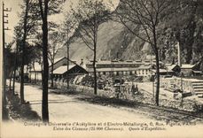 CPA Industrie Usine Compagnie universelle d'Acetylene et d'electro metallurgie Usine des Clavaux Quais d'expedition