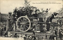 VINTAGE POSTCARD Carnival of Nice XXXVIII Tank a removal with the wood bell