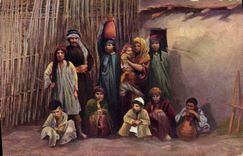 CPA Judaica Juif Family Group at Jeircho 