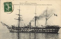 CPA Bateau Voilier Vaisseau Ecole Couronne se rendant aux Salins D'Hyeres 