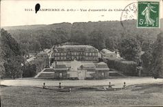CPA Dampierre Vue d'ensemble du Chateau