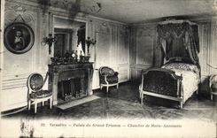 CPA Versailles Palais du Grand Trianon Chambre de Marie Antoinette