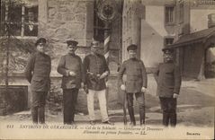 Alrededores de las aduanas de la POSTAL de la VENDIMIA del collar de Gerardmer del gendarme de Schlucht y de los oficiales de aduanas alemanes con la frontera del poste