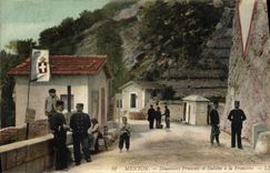 De la VENDIMIA de la POSTAL de las aduanas aduanas Menton francesas e italiano en la frontera