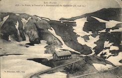 VINTAGE POSTCARD Velo Cycles Cycling the road the tunnel and the restaurant of Galibier