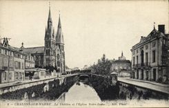CPA Chalons sur Marne Le Theatre et l'eglise Notre Dame