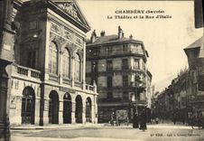 CPA Le Theatre et la rue d'Italie Chambery