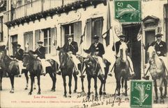 VINTAGE POSTCARD Alpinisme the Pyrenees Guides luchonais has horse Grande behavior Luchon Folklore TOP