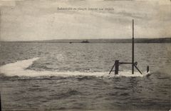 VINTAGE POSTCARD Sinkable Warship in diving launching a torpedo Submarine