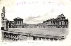 VINTAGE POSTCARD Versialles the Castle