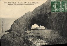 VINTAGE POSTCARD Theoule Points And Arches De I' Aiguille Esterel Route of the Gold Cornice