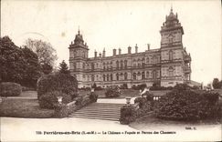 VINTAGE POSTCARD Tool bags In Brie the Castle Frontage and perron of the hunters