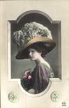 CPA Mode Femme Chapeau