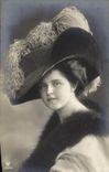 CPA Mode Femme Chapeau