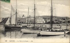 CPA Bateau Voilier Cannes le port et le casino