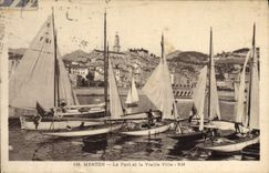 CPA Bateau Voilier Menton Le port et la vieille ville