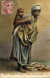 CPA Nu erotique Femme Bedouine portant son enfant