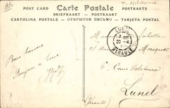 CPA Militaria Camp de Sissonne La garde du drapeau pendant la Grande Halte