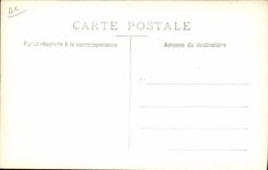 VINTAGE POSTCARD Boat Submarine