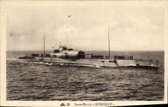 CPA Bateau Sous marin Surcouf