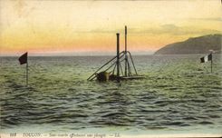 CPA Bateau Toulon Sous marin effectuant une plongee