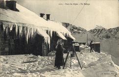 CPA Alpinisme Dans les Alpes Un refuge Jumelle